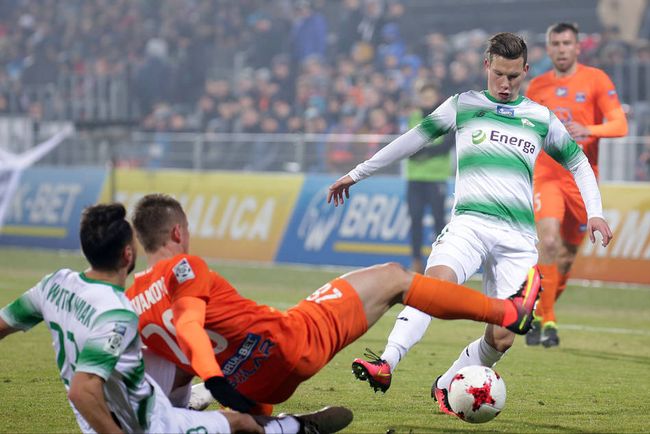 场的德甲联 场的德甲联