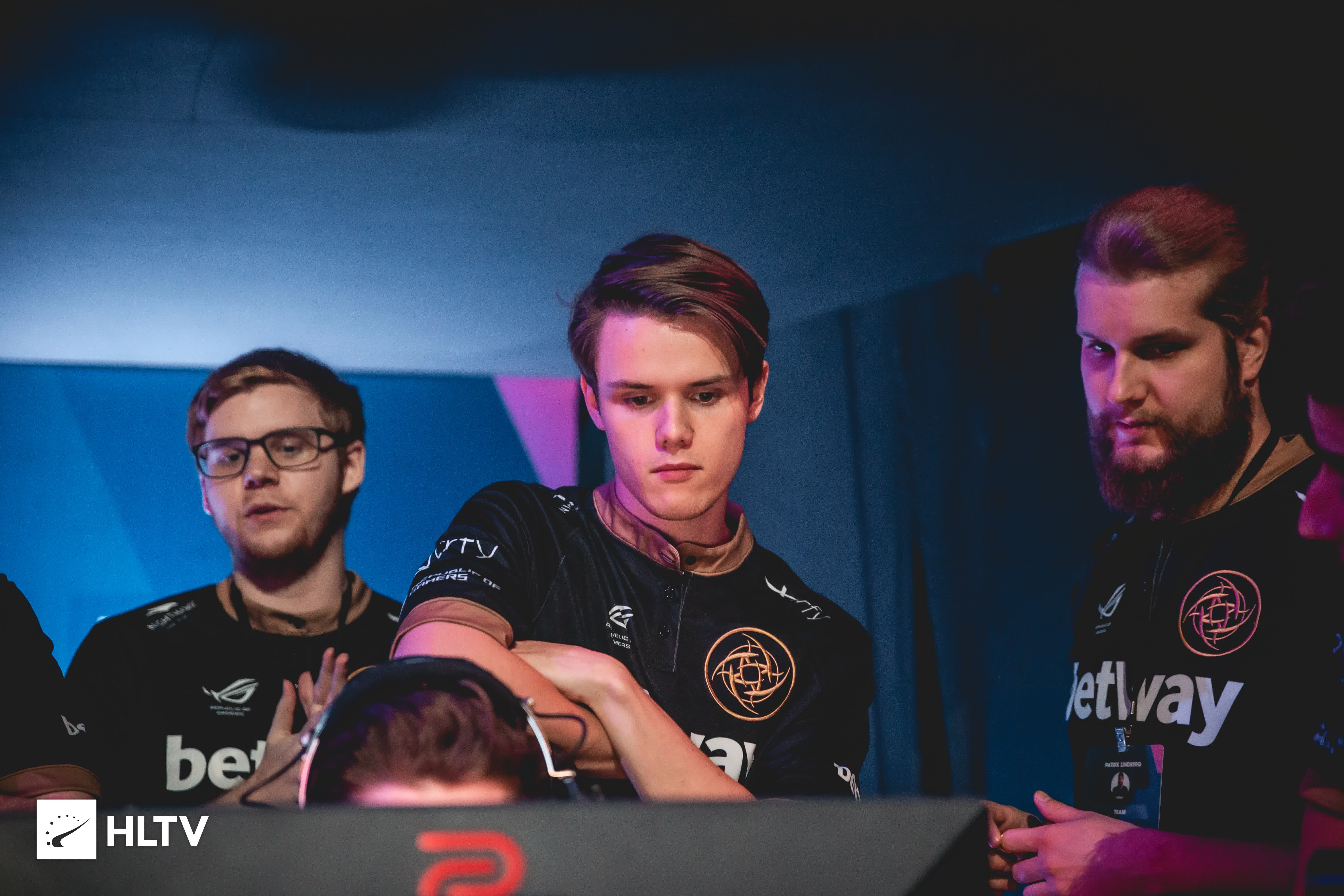 纳姆热刺和 纳姆热刺和