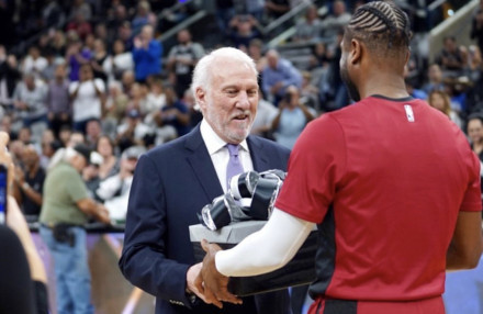 德天空：雅克松经纪人仍在努力挽救租借交易，球员还在慕尼黑