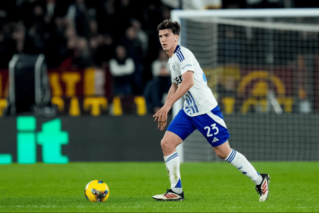 挖掘他的潜 挖掘他的潜