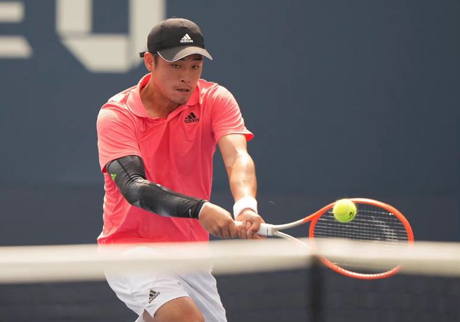 辽宁女排稳 辽宁女排稳