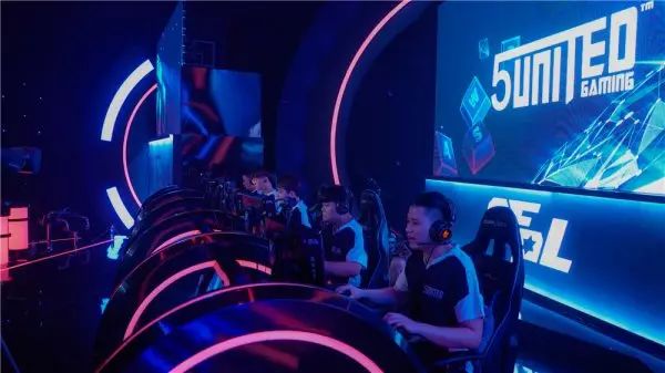 强队不仅要 强队不仅要